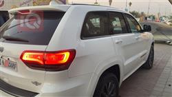 جیپ گراند شیرۆکی